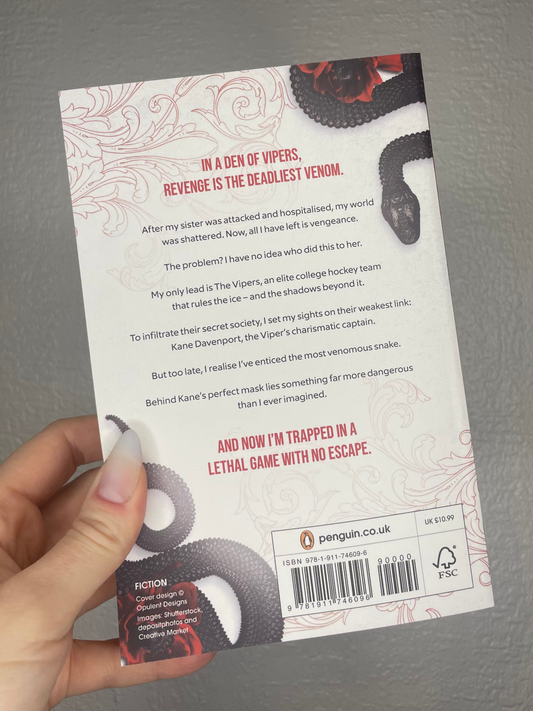 Beautiful Venom - Rina Kent