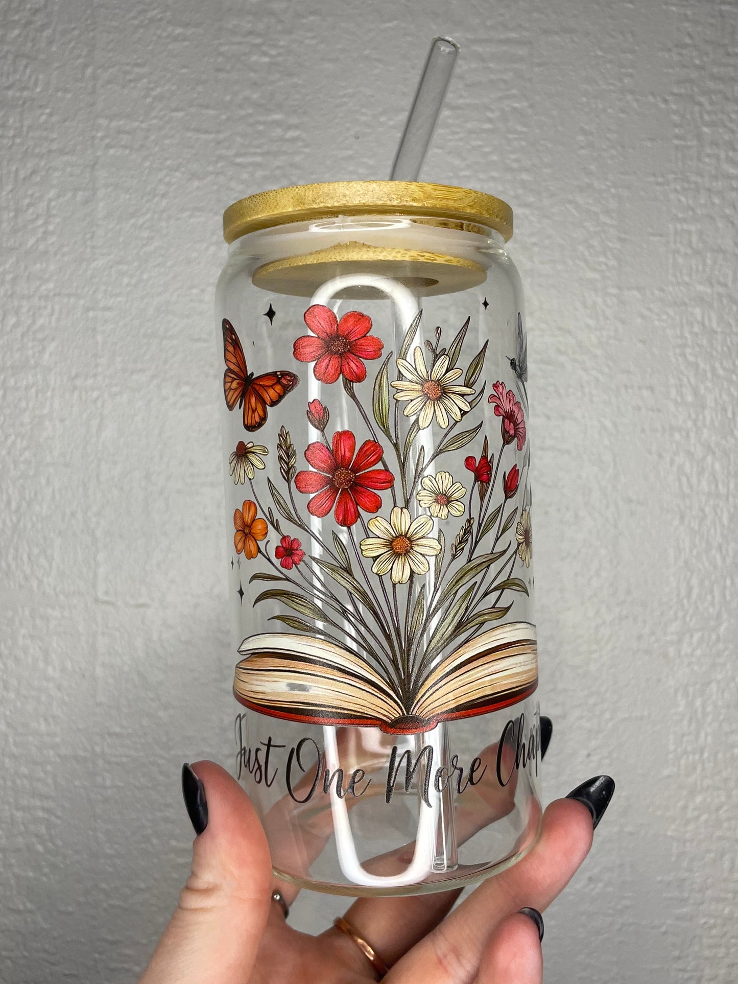 Verre livre fleurs one more chapter