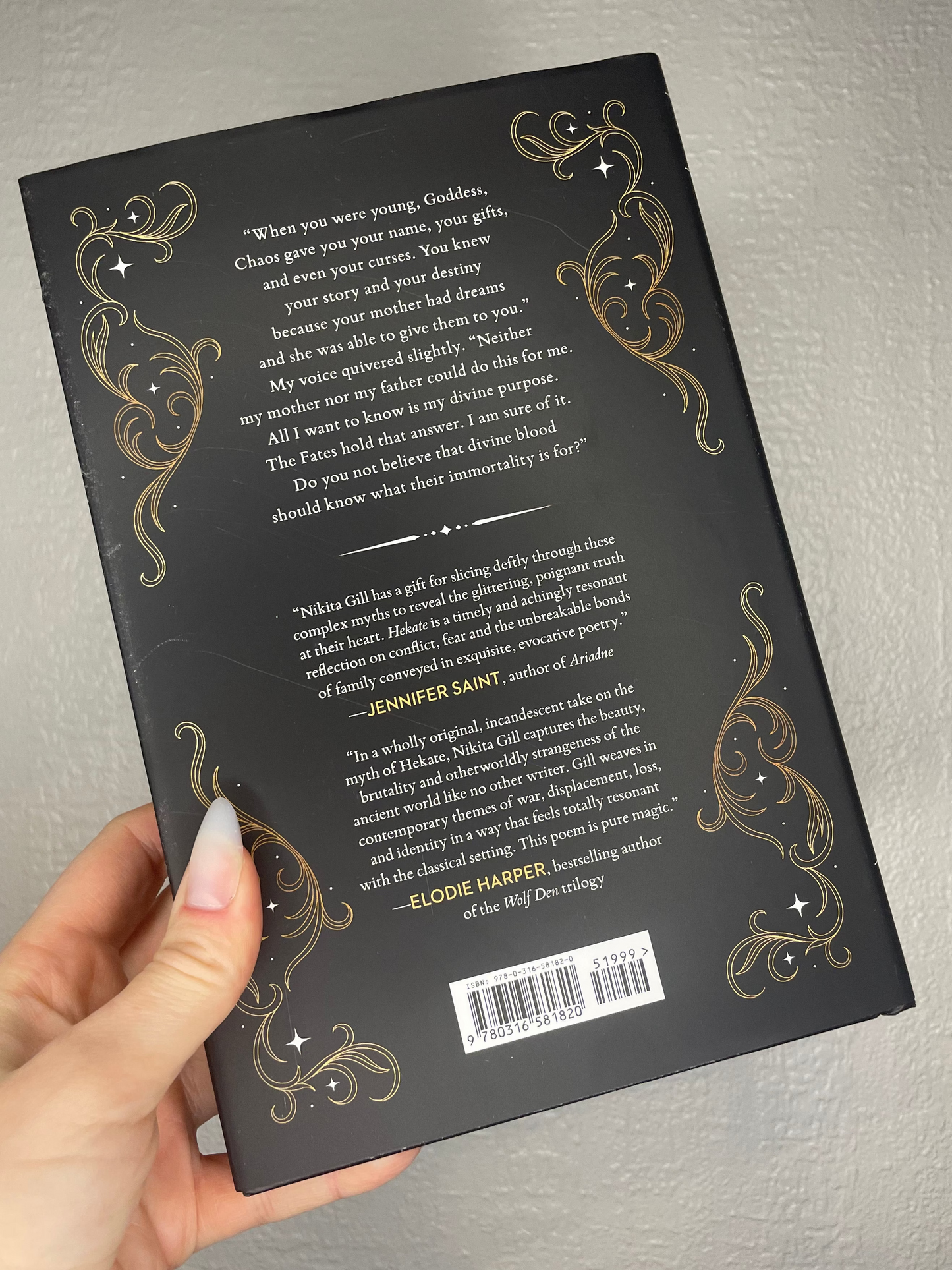 Hekate - Nikita Gill (Deluxe Limited Hardback Edition)